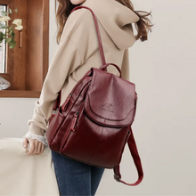 Carregar imagem no visualizador da galeria, Mochila em Couro PU - Glamour