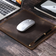 Carregar imagem no visualizador da galeria, Mousepad em Couro - Camelot