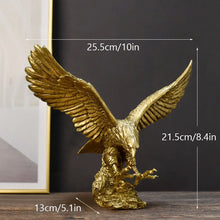 Carregar imagem no visualizador da galeria, Escultura Águia Dourada
