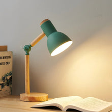 Carregar imagem no visualizador da galeria, Luminária LED de Mesa em Madeira - Lamp Wood