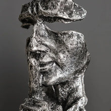 Carregar imagem no visualizador da galeria, Estatueta Abstrata Decorativa - Rostos da Sabedoria