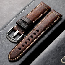 Carregar imagem no visualizador da galeria, Pulseira em Couro Montre Classique