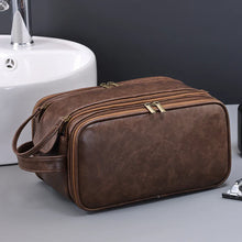 Carregar imagem no visualizador da galeria, Necessaire em Couro Ravello