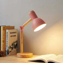 Carregar imagem no visualizador da galeria, Luminária LED de Mesa em Madeira - Lamp Wood