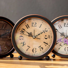 Carregar imagem no visualizador da galeria, Relógio Retrô Colombo