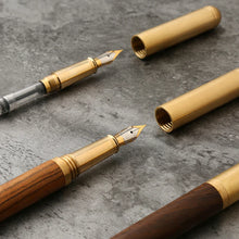 Carregar imagem no visualizador da galeria, Caneta Wood