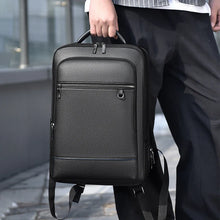 Carregar imagem no visualizador da galeria, Mochila em Couro Windsor
