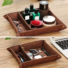 Carregar imagem no visualizador da galeria, Porta-Treco Em Couro Trayon
