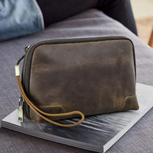 Carregar imagem no visualizador da galeria, Porta-Gadgets em Couro Harper
