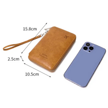 Carregar imagem no visualizador da galeria, Porta Passaporte - Benner
