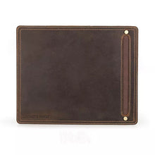 Carregar imagem no visualizador da galeria, Mousepad em Couro - Camelot
