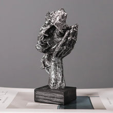 Carregar imagem no visualizador da galeria, Estatueta Abstrata Decorativa - Rostos da Sabedoria
