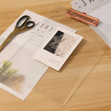 Carregar imagem no visualizador da galeria, Prancheta Acrílico Golden
