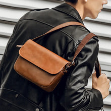 Carregar imagem no visualizador da galeria, Bolsa de Ombro - Classic Leather
