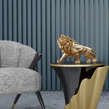 Carregar imagem no visualizador da galeria, Escultura Golden Lion
