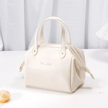 Carregar imagem no visualizador da galeria, Bolsa Térmica em Couro - Theodora
